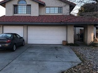 37837 52nd St E, Palmdale, CA 93552