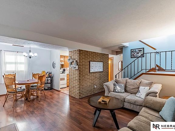 5th image of 609 Garden Ave