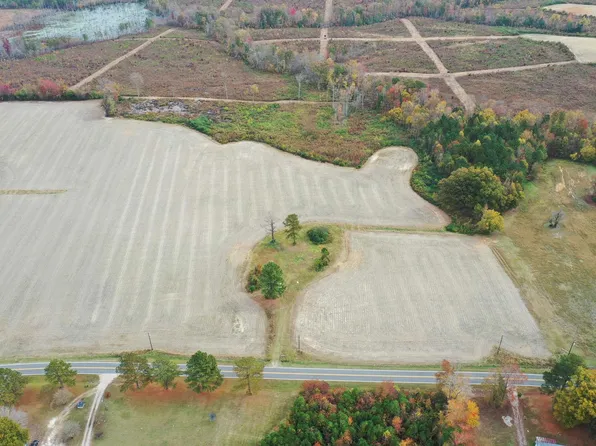 11865 Crooked Swamp Rd #1, Whitakers, NC 27891