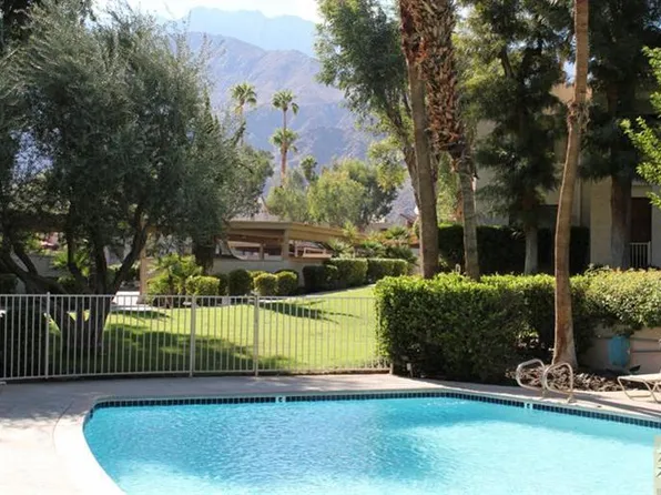 353 E Via Escuela Unit 213, Palm Springs, CA 92262