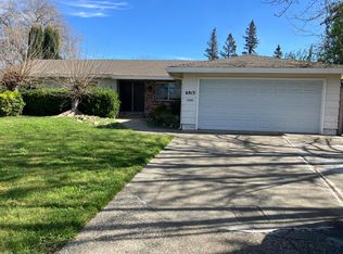 6913 Greenhaven Dr, Sacramento, CA 95831