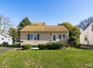 225 N Melrose Ave, Elgin, IL 60123