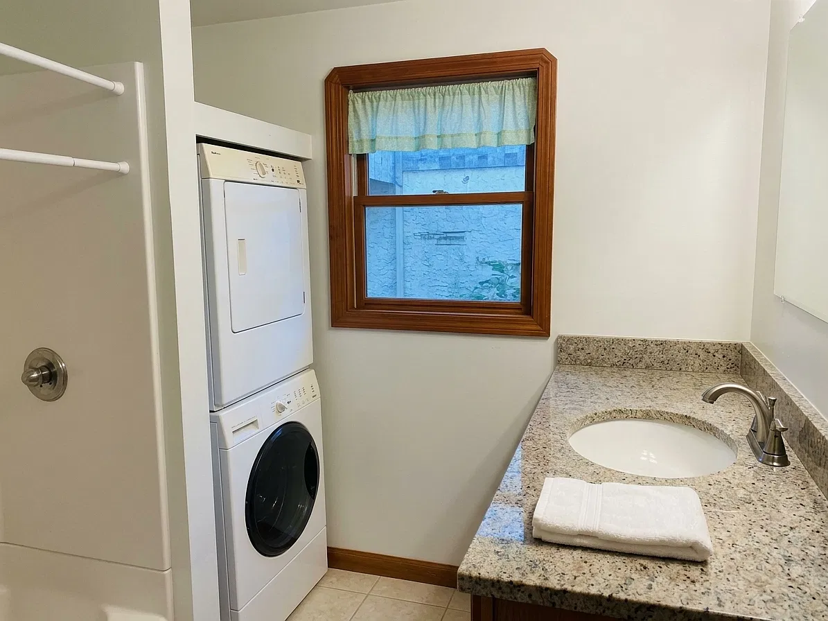 3 bed, 1500 sqft, $1,950 — Photo 4