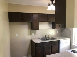 303 W Andrew Dr #1, Mabank, TX 75147