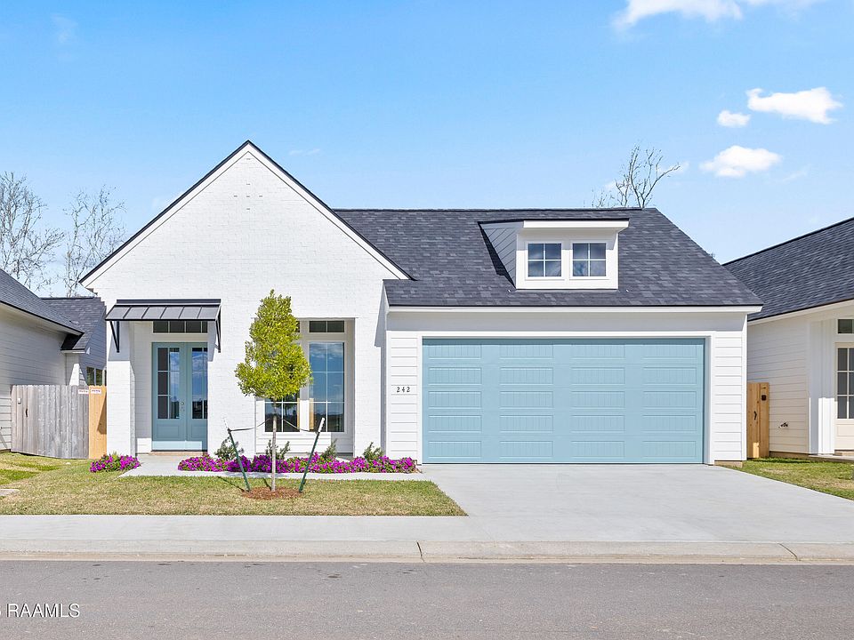 1st image of 242 Jagged Grove Ln