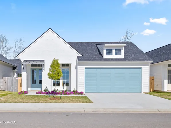 242 Jagged Grove Ln, Youngsville, LA 70592
