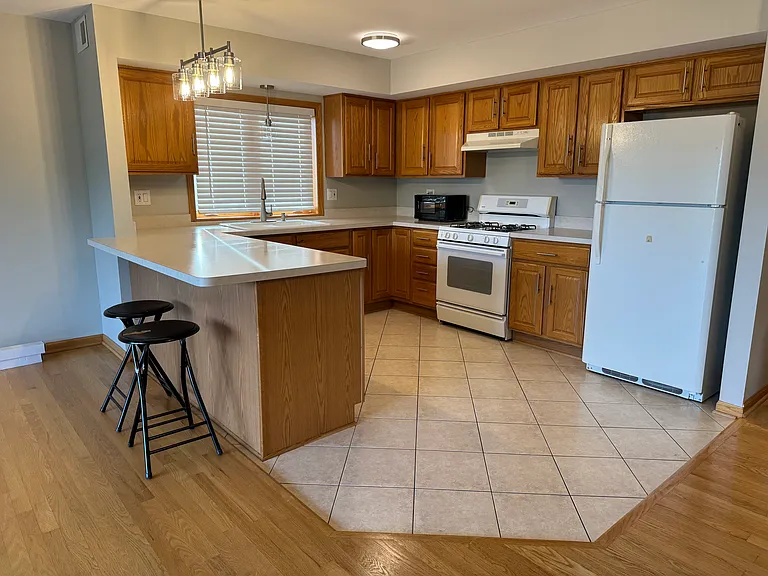 6896 W 87th St #3W — Photo 6