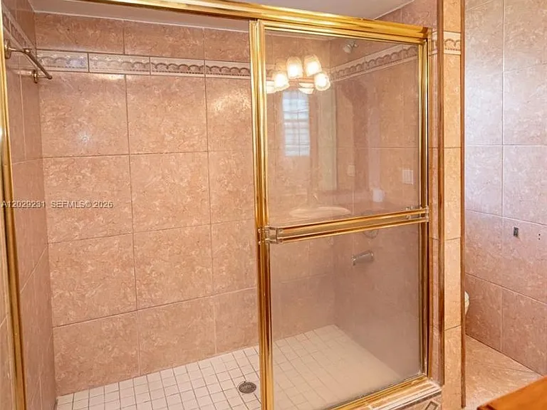 5613 Pierce St #1 — Photo 47