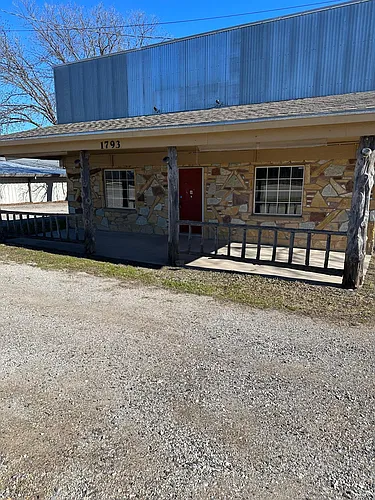 1793 US Highway 77 Hwy #5 Photo 1