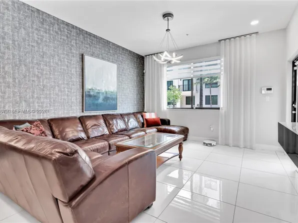 4745 NW 84th Ct #19, Doral, FL 33166