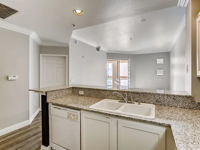 19 E Agate Ave #501 — Photo 10