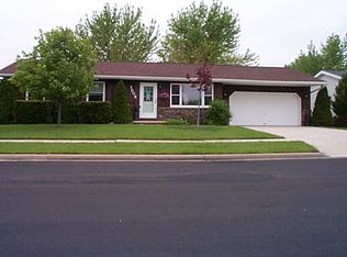 1505 Jeffrey Ct, Fond Du Lac, WI 54937