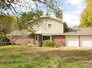 310 W Vine St, Leon, KS 67074