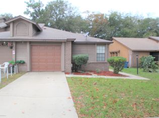 3476 Raymur Villa Dr, Jacksonville, FL 32277