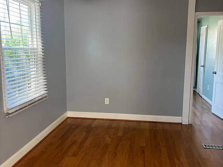 6844 Westmoreland Rd — Photo 24