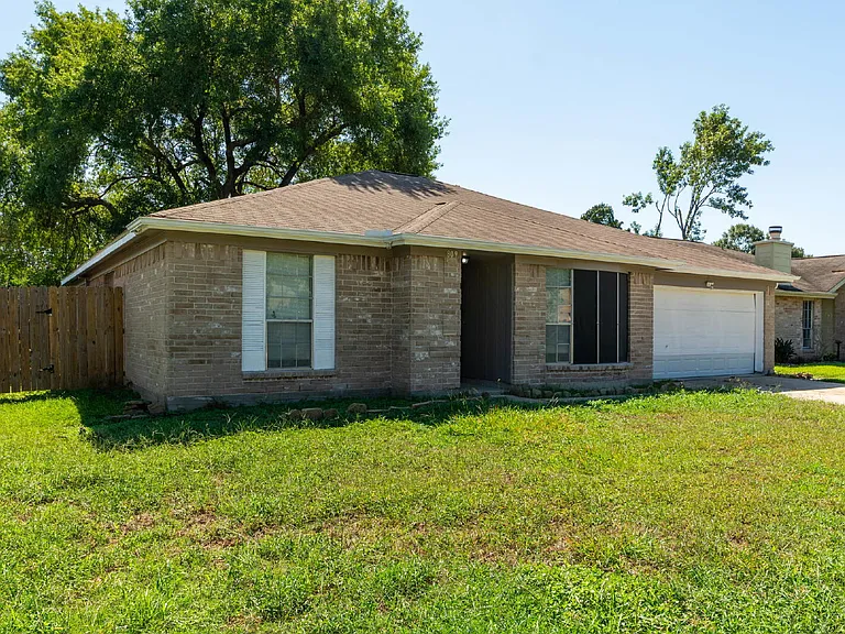 809 Willow Creek Dr — Photo 4