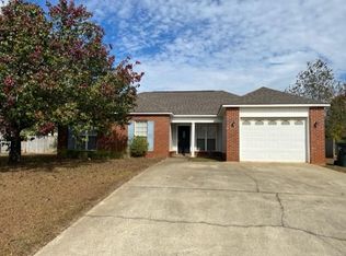 328 Tyson Glen Dr, Warner Robins, GA