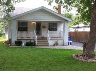 1656 W Cushing St, Decatur, IL 62526