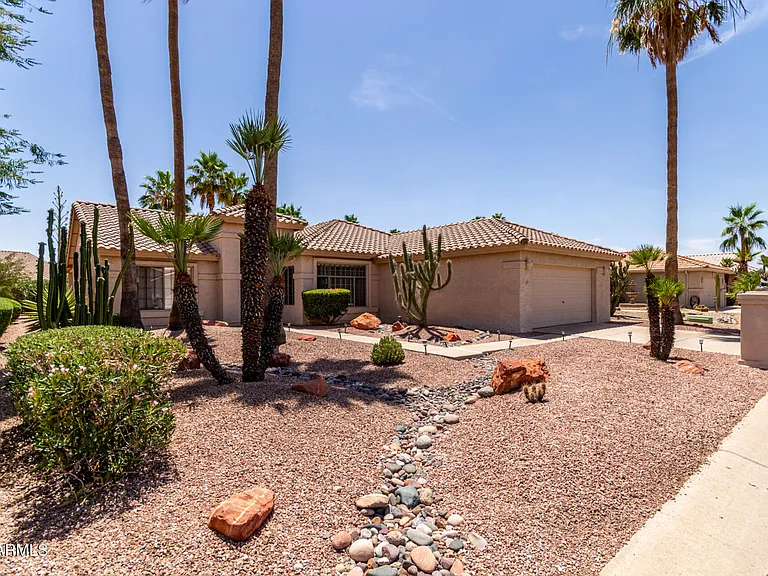 9637 E Sundune Dr — Photo 7