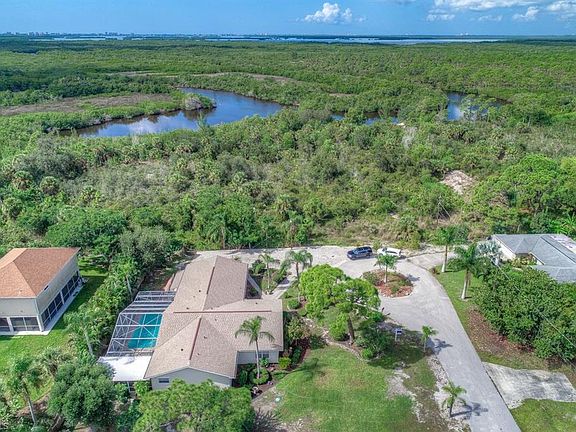 3rd image of 4973 Royal Palm Dr