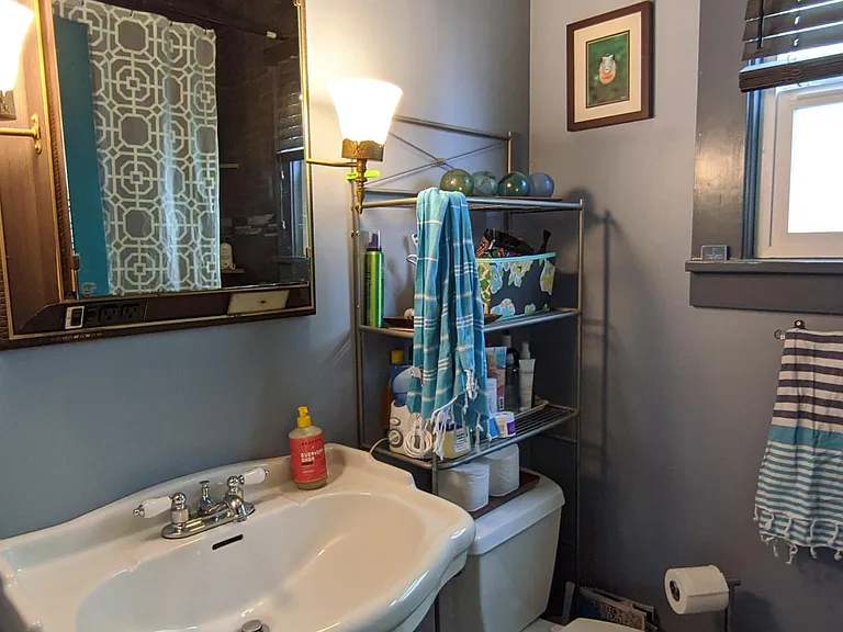 2712 Humboldt St — Photo 6