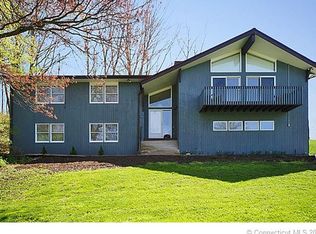 72 Carriage Dr, Durham, CT 06422