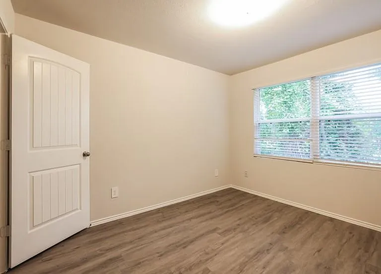 2622 Camrola Way — Photo 6
