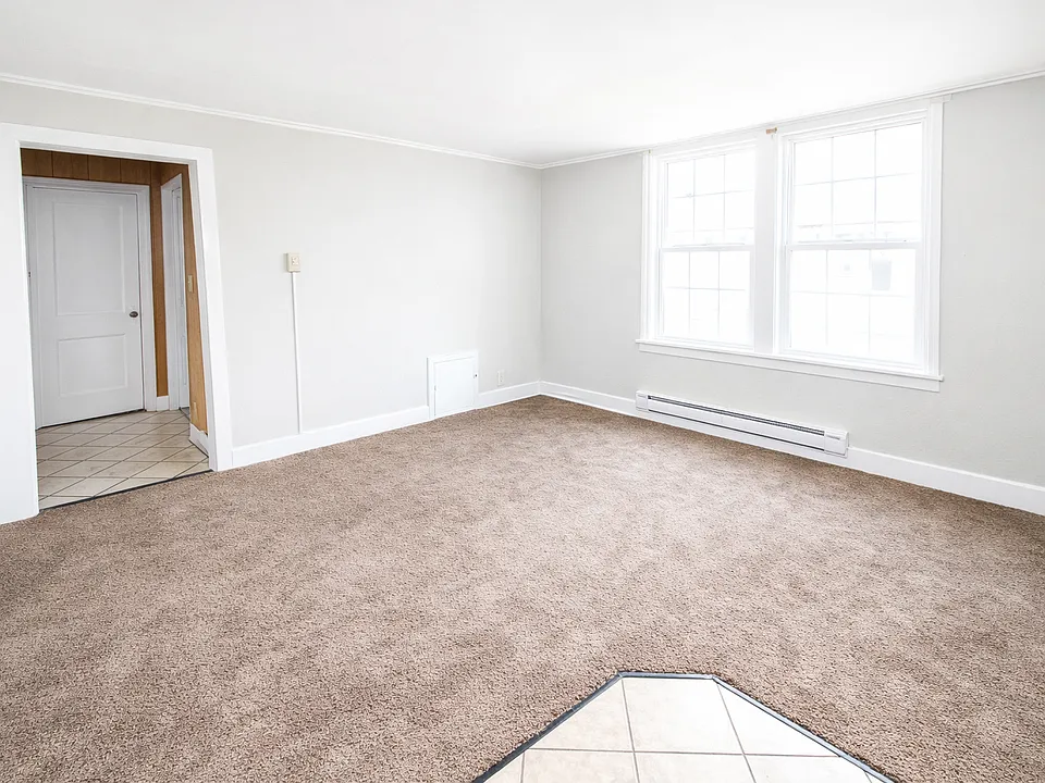 2-Bed/1-Bath