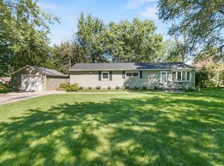 7166 S 49th St, Franklin, WI 53132
