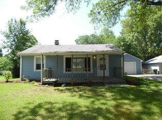 516 Pembroke Dr, Belleville, IL