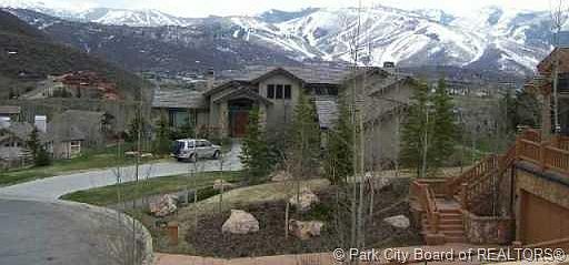 3rd image of 3073 Fairway Hill Ct