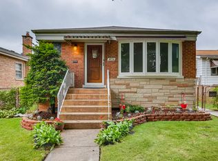 4934 W Argyle St, Chicago, IL 60630