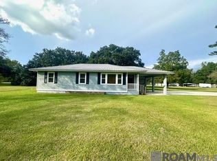 41366 Churchpoint Rd, Gonzales, LA 70737