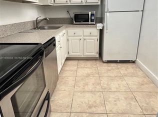 1805 Sans Souci Blvd APT 428, North Miami, FL 33181