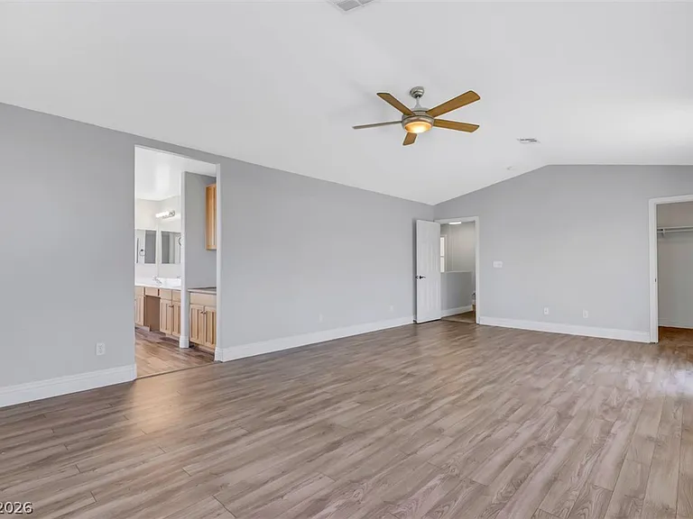 71 La Laguna St — Photo 24