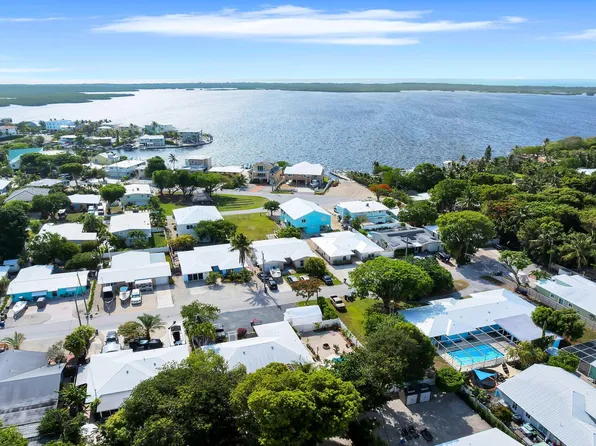 304 2nd Ter, Key Largo, FL 33037