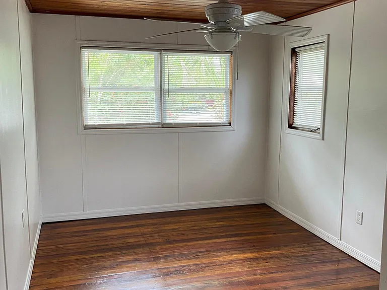 3235 Cedarbrook Dr — Photo 14