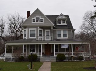 9415 Elm St, Chadwicks, NY