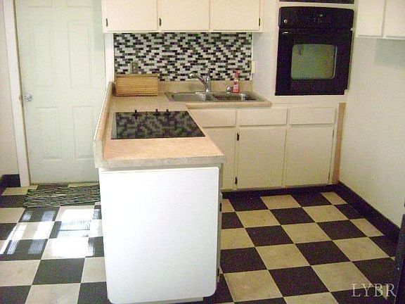 5th image of 3478 Richmond St