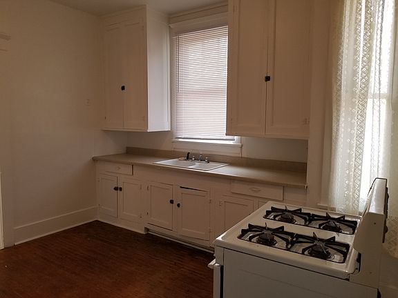 5th image of 1039 Chipeta Ave APT 2