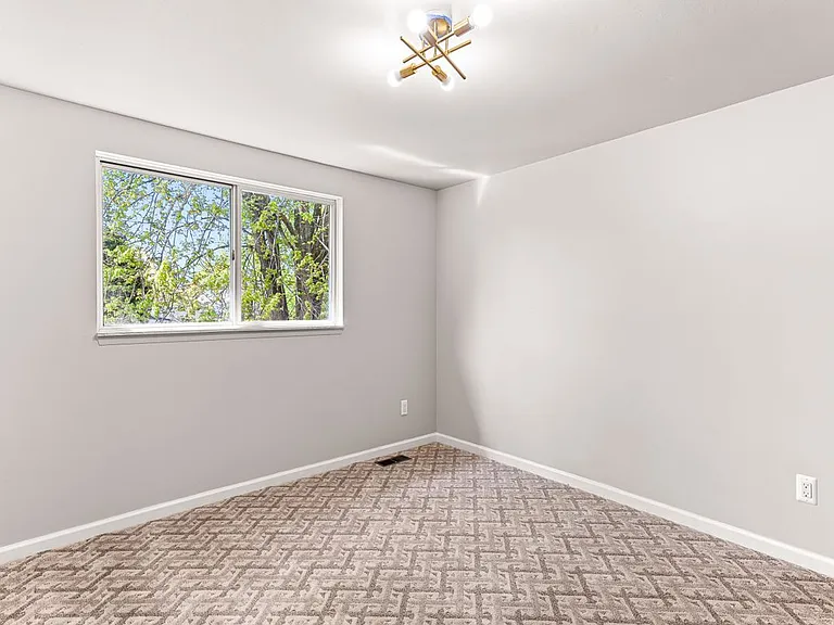 46323 Gainsborough Dr — Photo 24