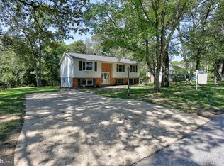 117 Circle Rd, Pasadena, MD 21122