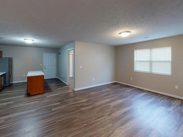 Talon Apartments — Photo 46