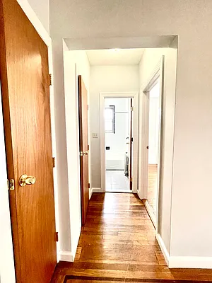 Rented by Pear NYC LLC | media 8