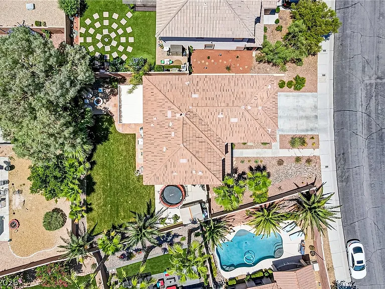 11223 Tribiani Ave — Photo 58