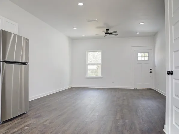 124 Blanche Unit 124, De Kalb, TX 75559