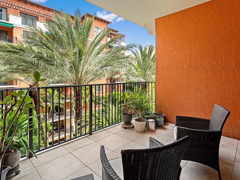 100 Andalusia Ave #510 — Photo 12