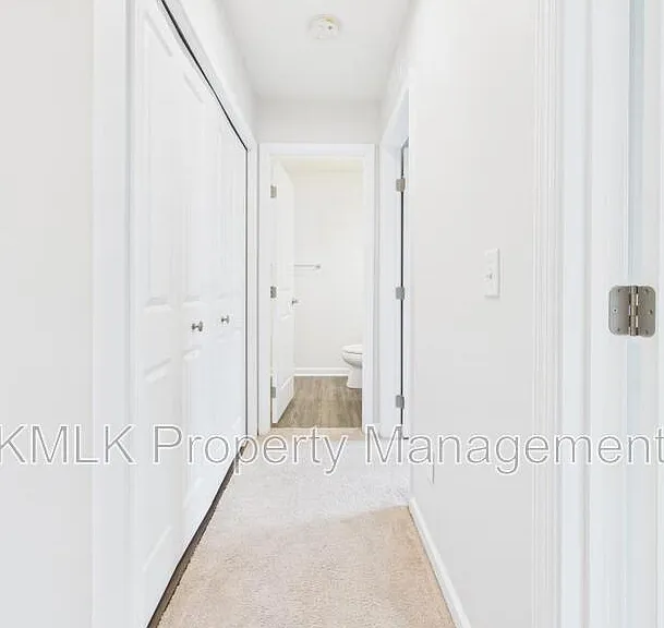 4037 N Steels Cir — Photo 29
