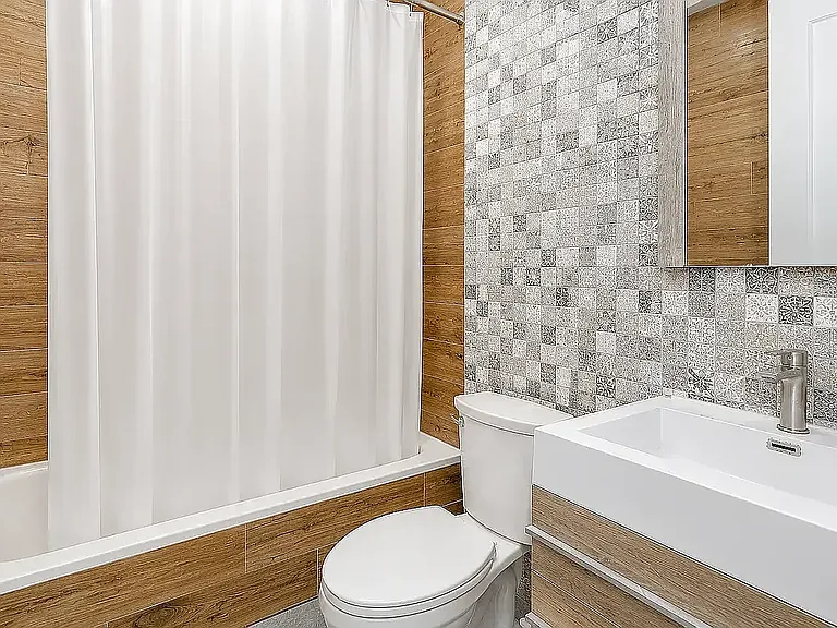 486 Harman St #2I — Photo 12