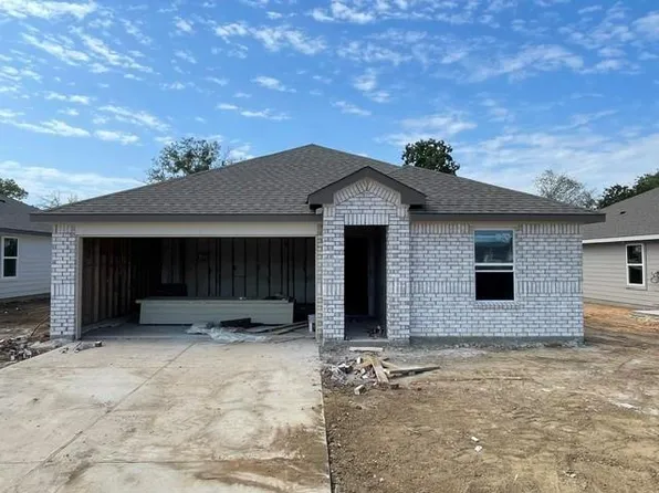 212 Paco Loop, Caldwell, TX 77836